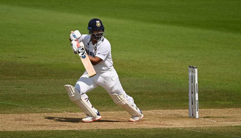 Yuvraj Singh predicts young cricketer as next team india captain