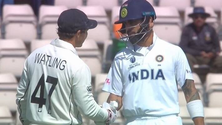 Virat Kohli gesture for BJ Watling in WTC final goes viral on Twitter Virat Kohli gesture for BJ Watling in WTC final goes viral on Twitter