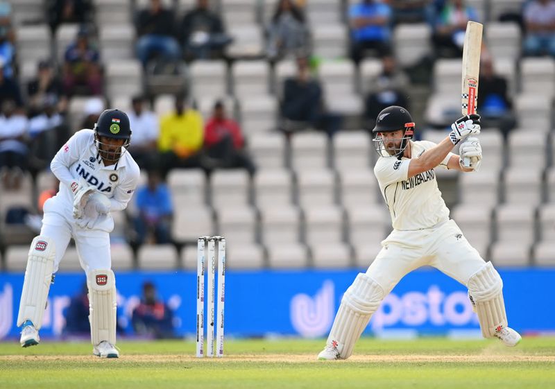 NZ registers a first
It was the first time that NZ managed to win three successive Tests against India. The two wins before this final came last year during the two-Test series in the Tasmanian country.