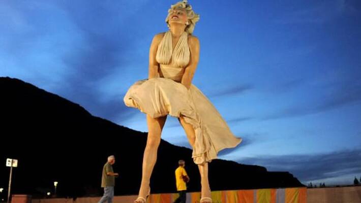 Marilyn Monroe statue Palm Springs faces widespread criticism Marilyn Monroe statue Palm Springs faces widespread criticism