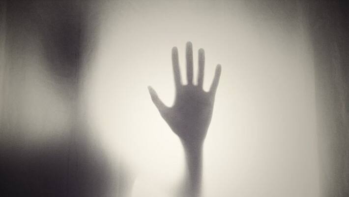 Woman suspect she was sexually abused by a ghost late night CCTV reveals truth behind in Singapore ckm Woman suspect she was sexually abused by a ghost late night CCTV reveals truth behind in Singapore ckm