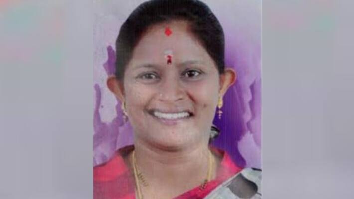A former woman ward member killed by a gang on a bike in Bengaluru A former woman ward member killed by a gang on a bike in Bengaluru