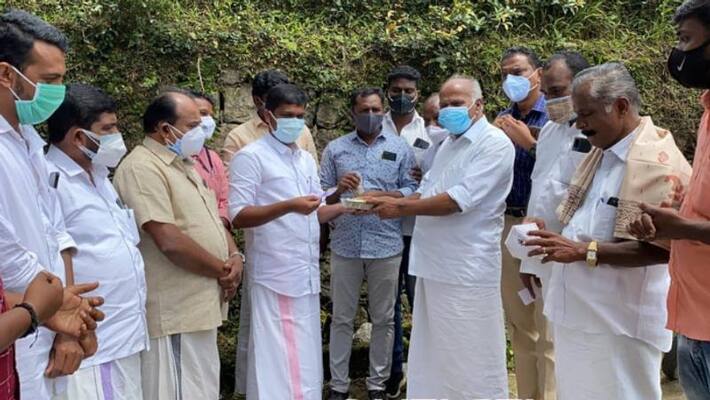 DYFI Biryani Challenge to raise money for housewife treatment DYFI Biryani Challenge to raise money for housewife treatment