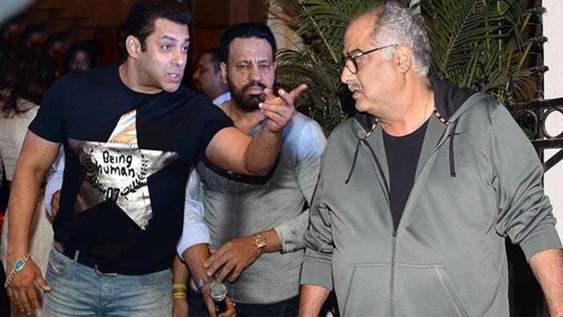 दोनों के अफेयर की खबरें वायरल होने के बाद सलमान ने अर्जुन ही उनके पिता बोनी कपूर के खिलाफ भी सख्त कदम उठाया था। जब सलमान और अर्जुन के रिश्ते में खटास पड़ना शुरू हुई थी तो सलमान ने बोनी की 'वांटेड 2' और 'नो एंट्री में एंट्री' को भी बिना कोई कारण बताए छोड़ दिया था।