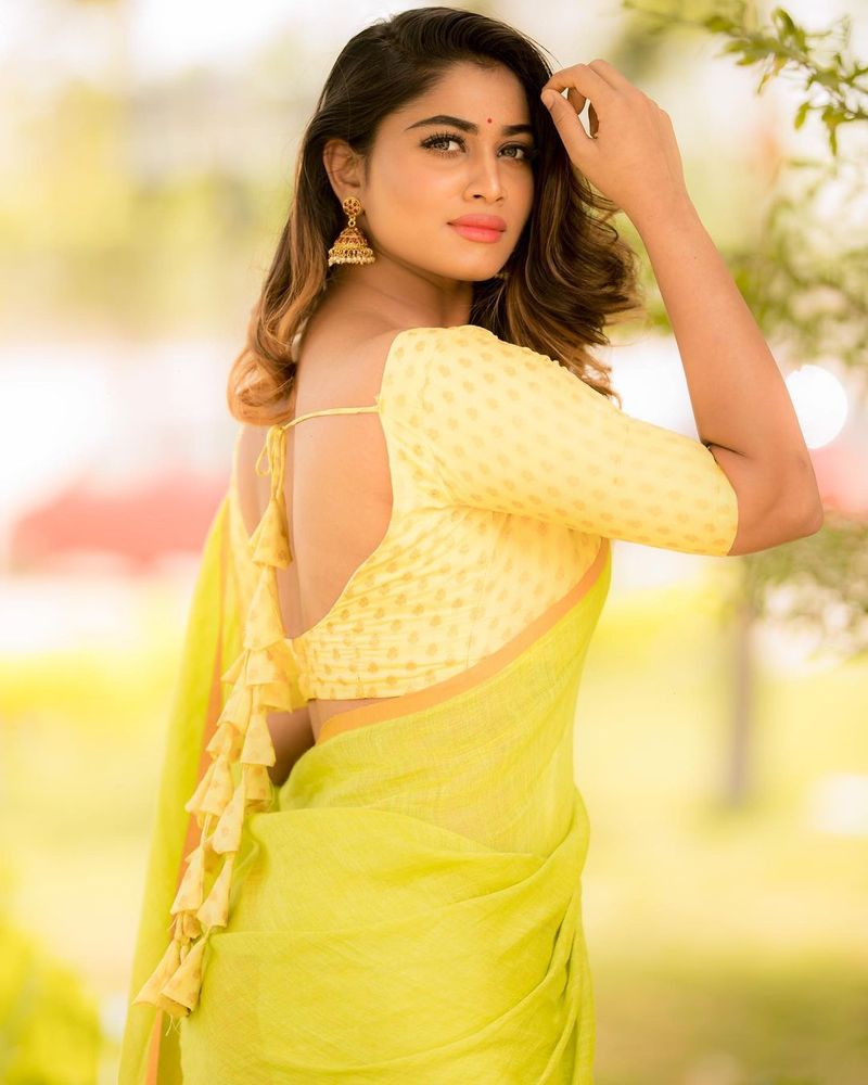 shivani got jackpot chance to pair with famous actor