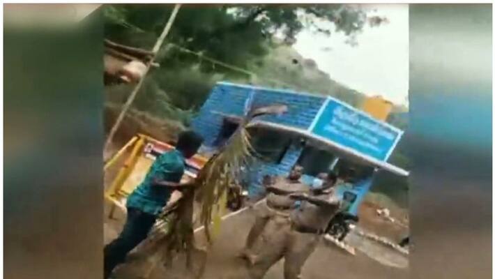 police constables arrested in tv theft case in coimbatore police constables arrested in tv theft case in coimbatore
