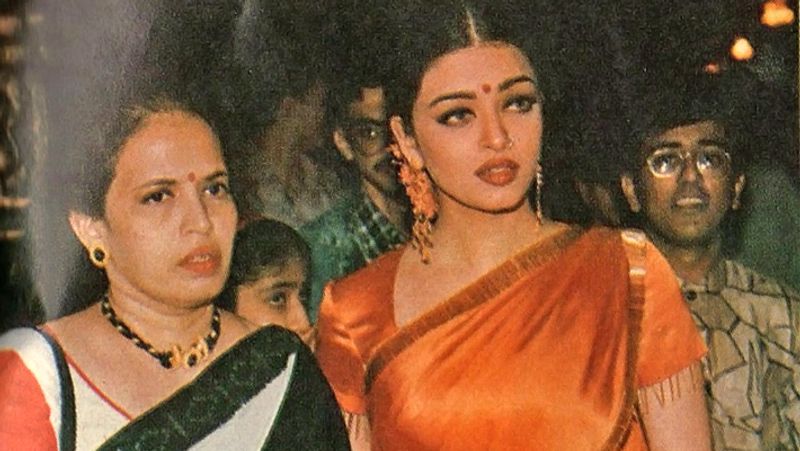 ऐश्वर्या राय एकमात्र ऐसी इंडियन सेलेब्रिटी हैं, जिन्होंने दो विरोधी कंपनियों पेप्सी और कोकाकोला ब्रांड का विज्ञापन किया है। चोखेर बाली और रेन कोट जैसी फिल्म में अपनी सधी हुई एक्टिंग के जरिए उन्होंने साबित किया कि वे सीरियस एक्टिंग में भी माहिर हैं। एक्ट्रेस और मॉडल होने के साथ ही ऐश्वर्या एक ट्रेंड क्लासिकल डांसर भी हैं।