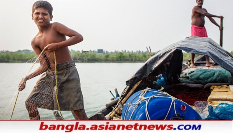কলকাতা থেকে গঙ্গা ধরে উত্তরে এগোলেই প্রথমে পড়বে বাঁশবেড়িয়ার ডানলপ চর। আপনি এখানে এলে অবশ্য সেই প্রফেশনাল কোনও টাচ পাবেন না। খুবই প্রাকৃতিক ছন্দে সময় কাটবে। তবে এখানে অভিজ্ঞ কাউকে নিয়ে এলে ভাল করবেন।