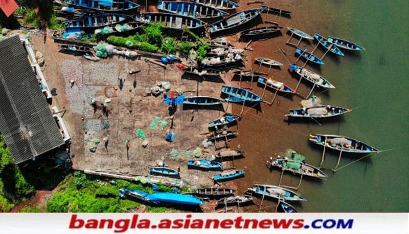 আমেরিকাতেও স্পোর্টস ফিশিংয়ে যুক্ত আছেন ৮.৮ কোটি মানুষ। তাঁরাও বছরে খরচ করেন ২ লক্ষ ৭০ হাজার কোটি টাকা। সেই সূত্রে কাজের সুযোগ হয় ১০ লক্ষ মানুষের। আগামী দিনে ভারতেও এই শিল্পের বড়সড় বাজার হওয়ার সম্ভাবনা রয়েছে বলে অনুমান বিশেষজ্ঞের।
