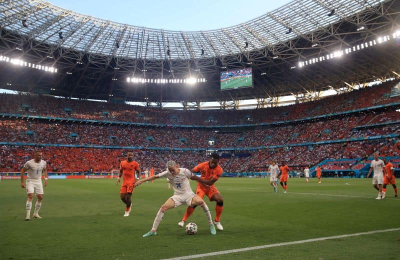 Netherlands upset by the Czech Republic
In the opening game on Sunday, Netherlands was up against the Czech Republic at the Puskás Aréna in Budapest. The opening half turned out to be intensely fought, with just three promising chances created, as the deadlock remained in place at half-time.
