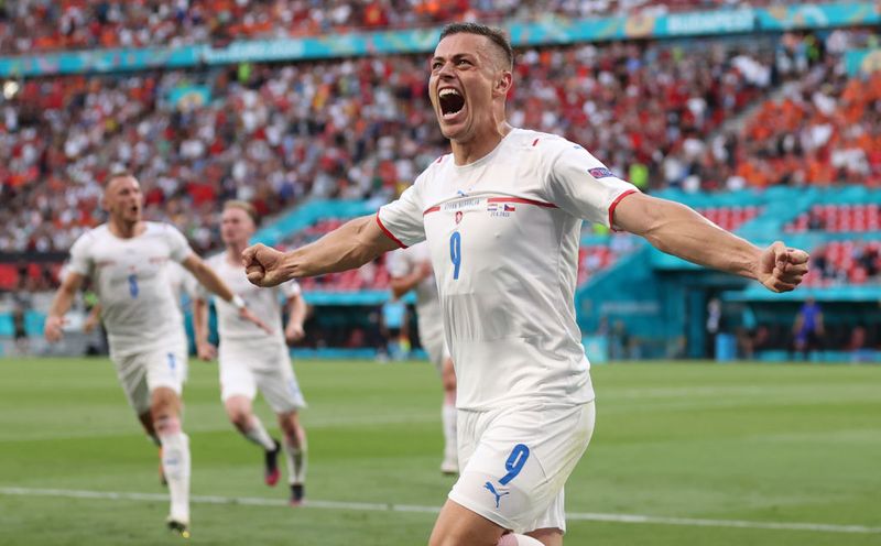 However, the following half marked the beginning of the drama, as Dutchman Matthijs de Ligt was handed a red card in the 52nd minute. It compelled the Czech to take full advantage of it, as Tomas Holes put it ahead 16 minutes later, while Patrik Schick doubled it with the winner in the 80th.