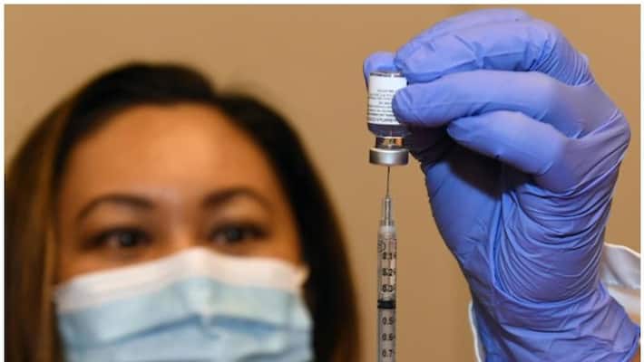 WHO warns against taking painkillers before coronavirus vaccine WHO warns against taking painkillers before coronavirus vaccine