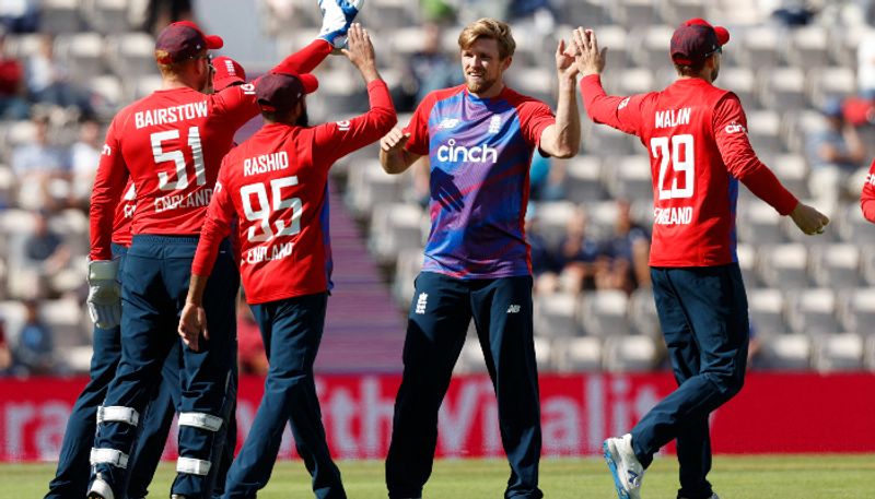 Reason behind Why Ravi Ashwin kept in Bench in England series, Virat Kohli master plan