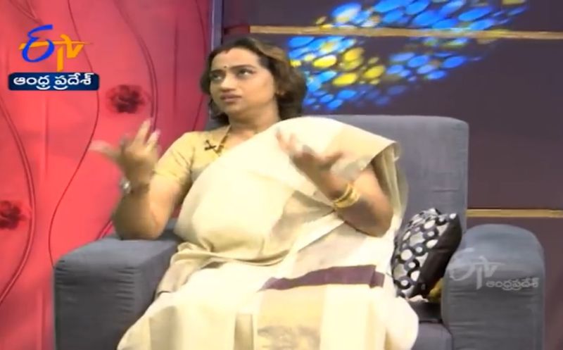 ఇక త్వరలో మ్యూజిక్ డైరెక్టర్ గా మారబోతున్న కల్పన ఓ చిత్రానికి మ్యూజిక్ అందిస్తున్నారట. అలాగే మ్యూజిక్ లో పిహెచ్ డి చేయనున్నట్లు ఆమె తెలిపారు.