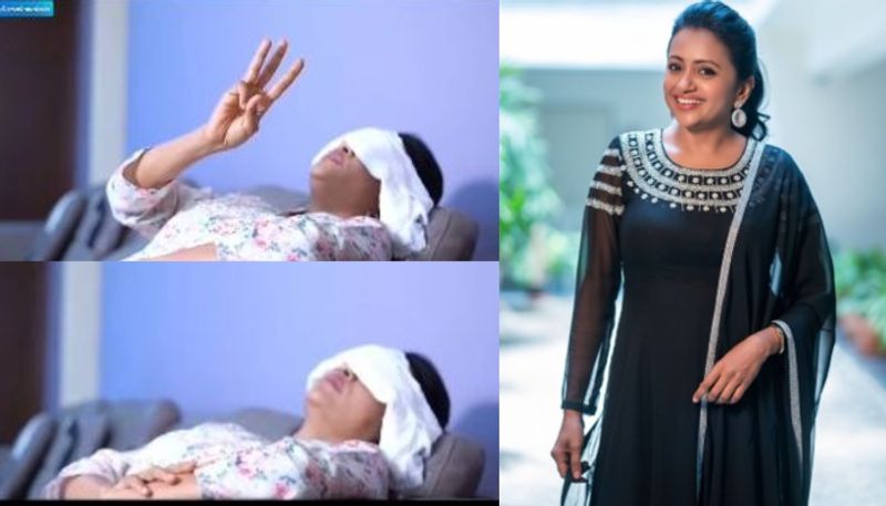 ఇదిలా ఉంటే యాంకర్స్ లో యంగ్ బ్యూటీస్ లైక్.. అనసూయ, రష్మీ, శ్రీముఖి,దీపికా పిల్లి, విష్ణు ప్రియా, వర్షిణి వంటి భామలు ఫోటో షూట్లతో కుర్రాళ్లని రెచ్చగొడుతుంటారు.