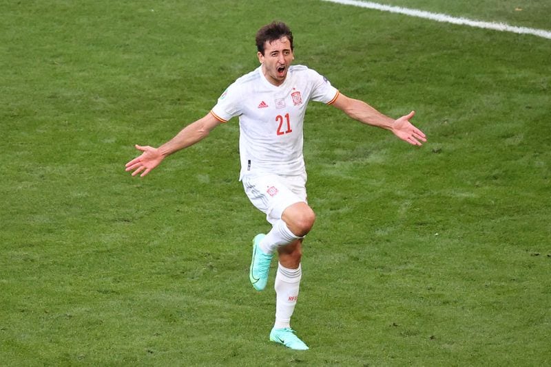 As things entered into extra time, it seemed like Croatia had no gas left, with Spain going all-out in the first half of it. While Álvaro Morata restored Spain’s lead in the 100th, Mikel Oyarzabal doubled it three minutes later to lead at half-time of the half. Meanwhile, Spain played it out defensively in the following half to walk away with a quarterfinal berth.