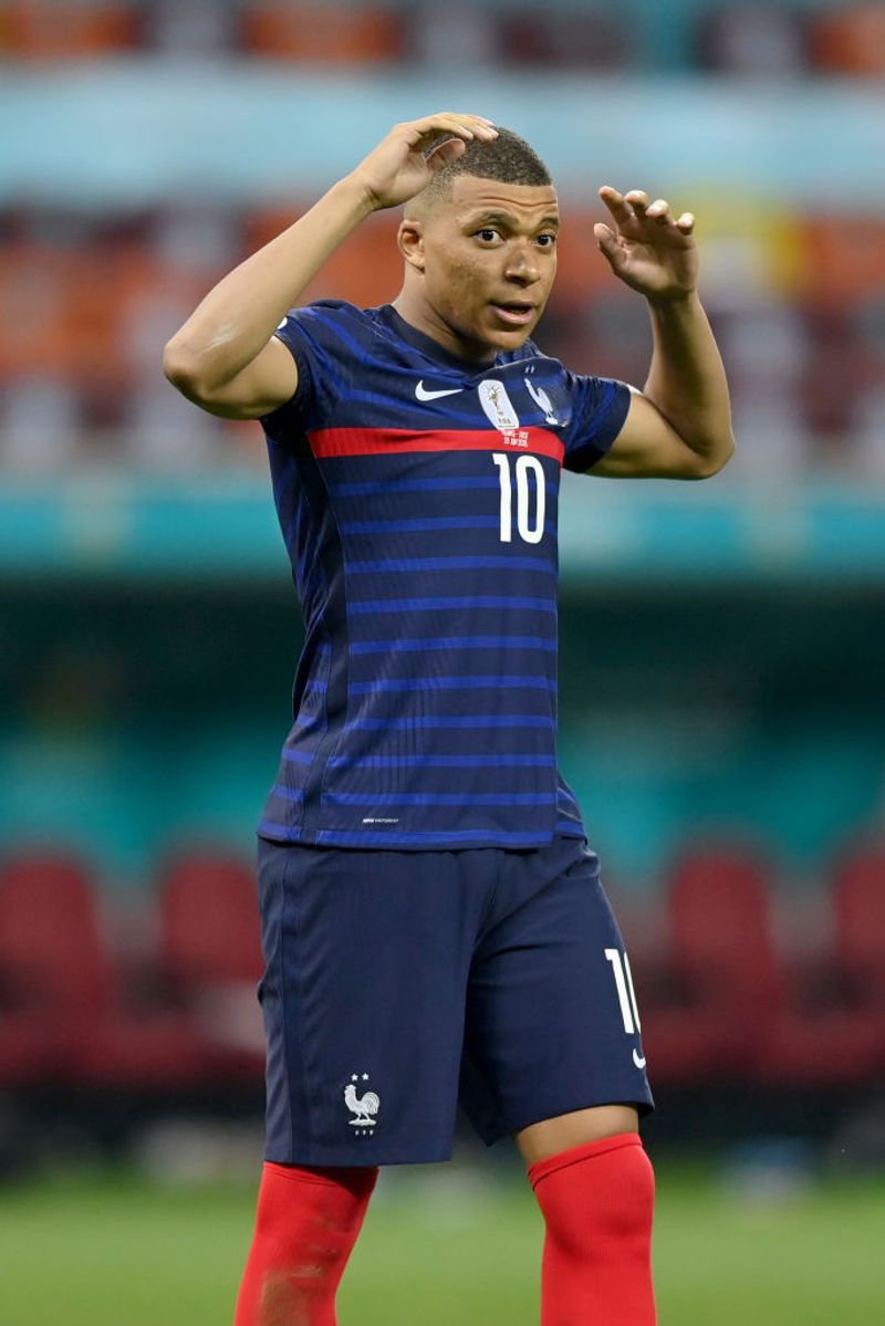 As Swiss started with the shootout, it all went well until France’s Kylian Mbappé decided to take the decisive penalty. However, goalkeeper Yann Sommer did well to deny the Frenchman and pull off its most significant win in Euro to date, to knock out the reigning world champion.