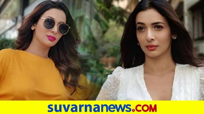 Marathi actress Heena Panchal arrested after police raid rave party in Nashik dpl Marathi actress Heena Panchal arrested after police raid rave party in Nashik dpl