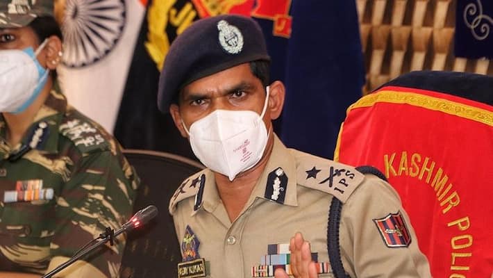Two JeM terrorists involved in killing of SPO, his family: Jammu and Kashmir Police-dnm Two JeM terrorists involved in killing of SPO, his family: Jammu and Kashmir Police-dnm