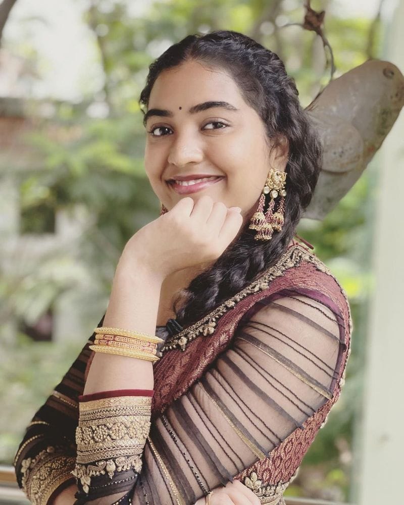 ఈ సందర్భంగా ఆమె పంచుకున్న పిక్స్ సోషల్ మీడియాలో వైరల్ అవుతూ నెటిజన్లని తెగ ఆకట్టుకుంటున్నాయి.