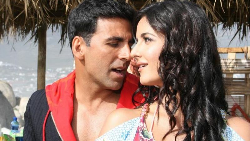 उन्होंने बताया था कि तीस मार खान फिल्म के गाने शीला की जवानी की जब शूटिंग हो रही थी तो वो अक्षय कुमार को राखी बांधना चाहती थीं लेकिन वो इसके लिए तैयार नहीं थे।