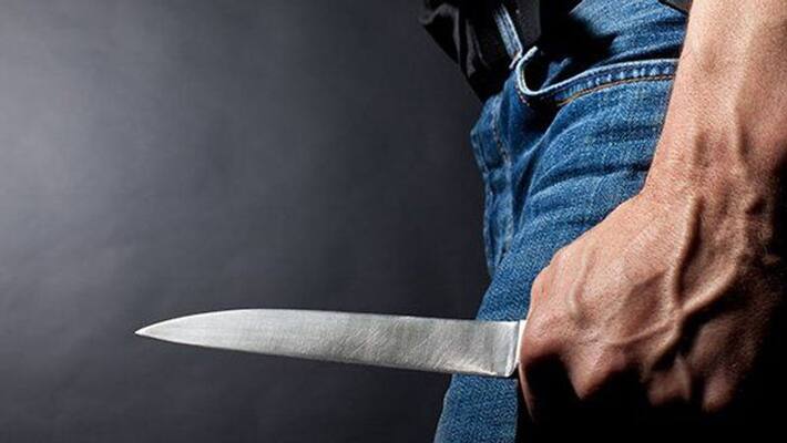 Mumbai : Lawyer attacked by goons with swords and rods in Dahisar, case lodged - bsb Mumbai : Lawyer attacked by goons with swords and rods in Dahisar, case lodged - bsb