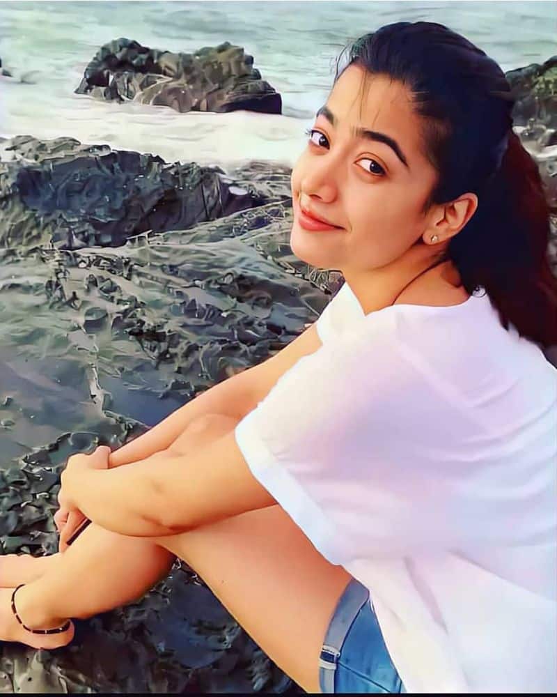 actress rashmika answer for fans question