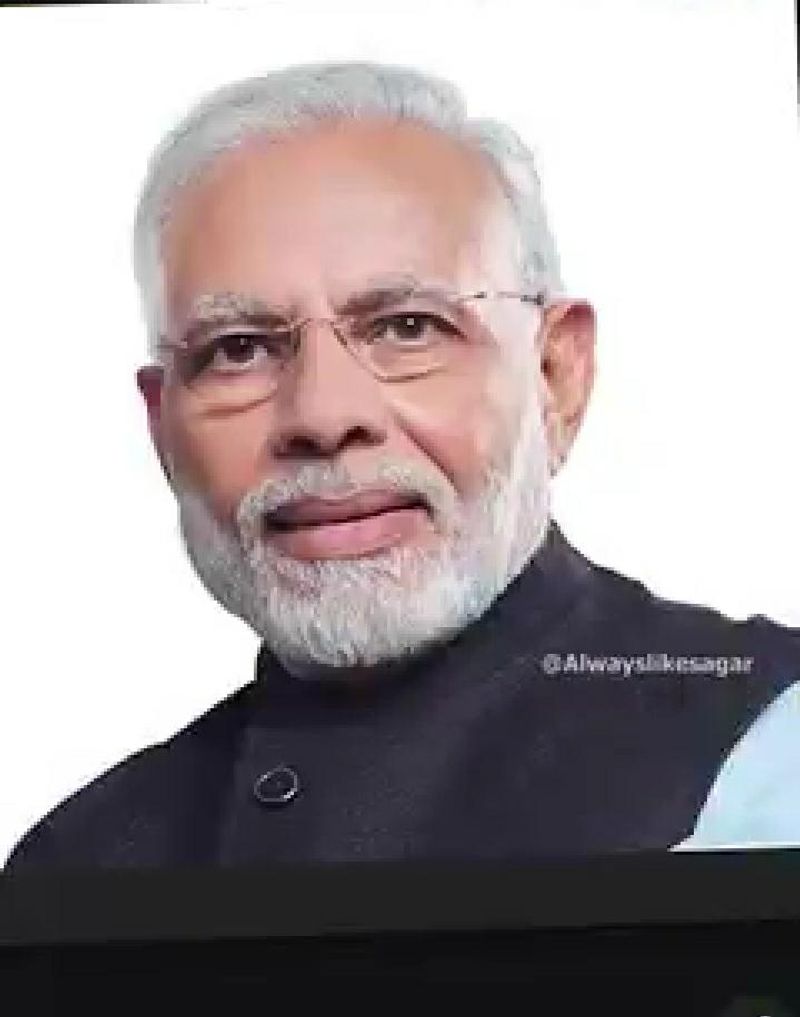 ಮೋದಿಯವರ ಹಲವು ಫೋಟೋ ಹಾಗೂ ಅದೇ ಫೋಟೋದಲ್ಲಿ ಕ್ಲೀನ್ ಶೇವ್ ಮಾಡಿದ್ದರೆ ಲುಕ್ ಹೇಗಿರುತ್ತಿತ್ತು ಎಂಬುದನ್ನು ನೋಡಬಹುದು