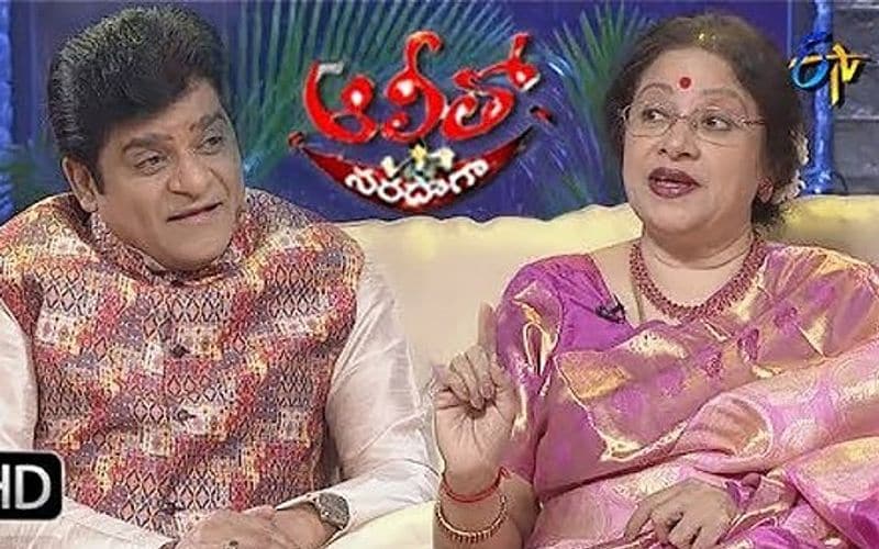 చాలా కాలంగా మంచి టీఆర్పీతో నడుస్తున్న ఈ షో ప్రేక్షకుల ఆదరాభిమానాలు సంపాదించింది. ఈ షో ఎపిసోడ్స్, ప్రోమోలు యూట్యూబ్ లో అందుబాటులో ఉంటాయి.