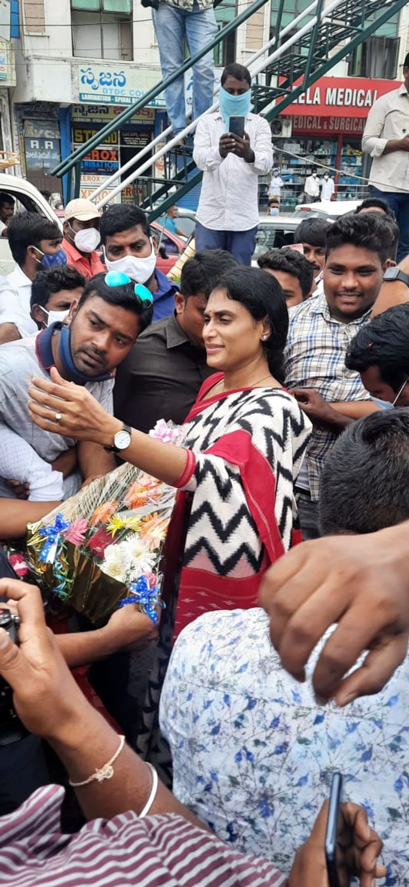 వైఎస్ షర్మిల వరంగల్ పర్యటన