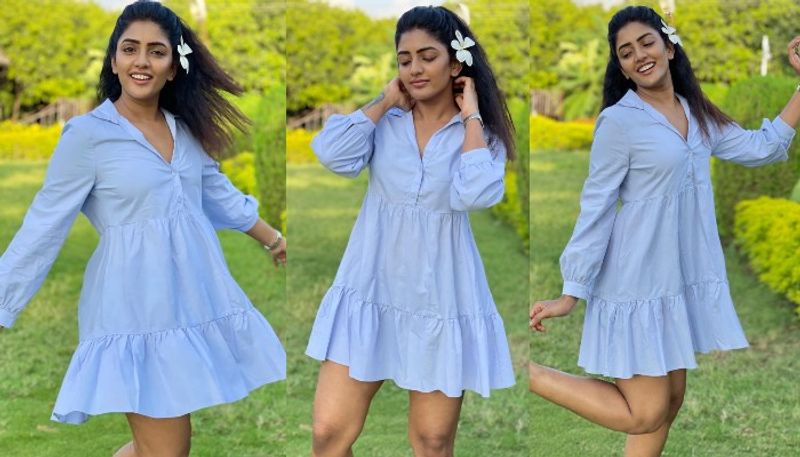 ప్రస్తుతం తెలుగులో `మోస్ట్ ఎలిజిబుల్ బ్యాచ్లర్`తోపాటు తమిళంలో `ఒట్టు`, `అయిరామ్ జెన్మంగల్` చిత్రాల్లో నటిస్తూ బిజీగా ఉంది.