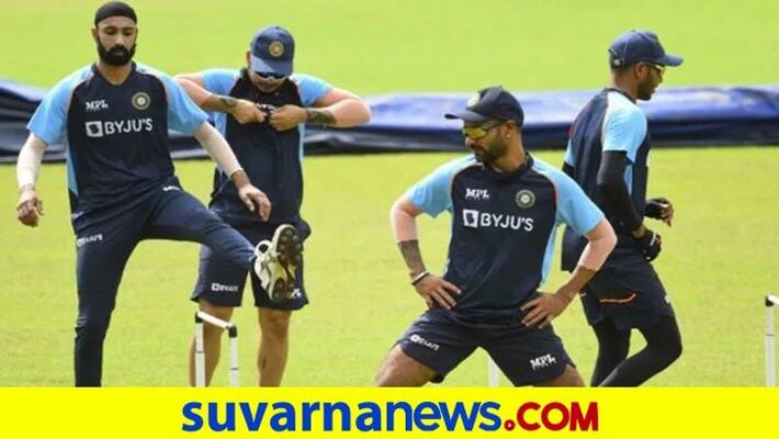 BCCI selection committee against sending Prithvi and Padikkal to England Says Report kvn BCCI selection committee against sending Prithvi and Padikkal to England Says Report kvn