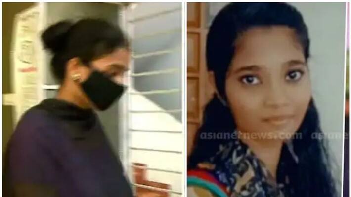 police says that it was the deceased women who created fake fb account and mad chat with reshma police says that it was the deceased women who created fake fb account and mad chat with reshma