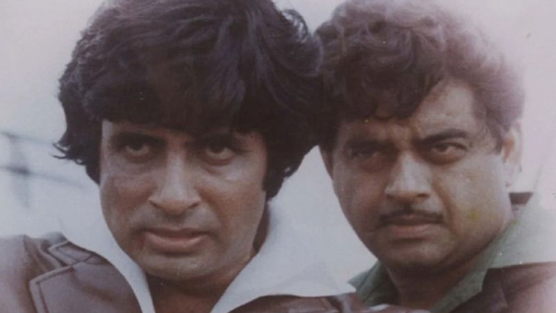 बता दें कि 70 का दशक वो दौर था जब बॉक्स ऑफिस पर अमिताभ बच्चन का जादू चलता था। इसी हंगामे के बीच शत्रुघ्न सिन्हा भी तब तक कालीचरण, विश्वनाथ, जानी दुश्मन और हीरा मोती जैसी फिल्मों से सुपरस्टार बन चुके थे।