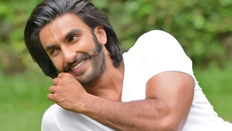 Happy Birthday Ranveer Singh: 5 best movies of the actor that made him a superstar-SYT