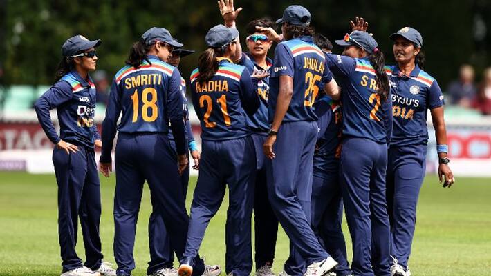 Indw vs Ausw: australia beats india by 14 runs Indw vs Ausw: australia beats india by 14 runs