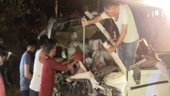 6 people died in a horrific accident, truck and car collision in Jodhpur on Sunday kpa 6 people died in a horrific accident, truck and car collision in Jodhpur on Sunday kpa
