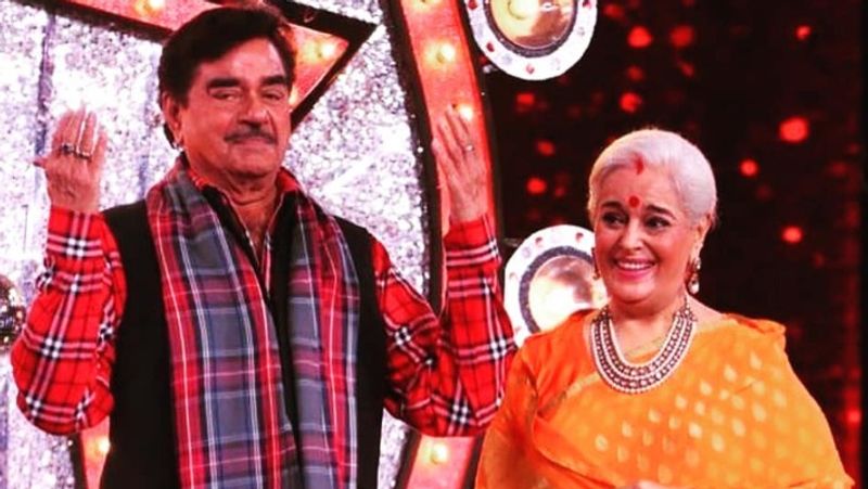 शत्रुघ्न सिन्हा ने बताया था- जब मेरे भाई राम सिन्हा और डायरेक्टर एनएन सिप्पी मेरा रिश्ता लेकर मेरे पूनम के घर गए थे तो उनकी मां मेरी फोटो देखते ही भड़क गई थी। उन्होंने कहा था- ये तो किसी गुंडे की तरह लगता है।