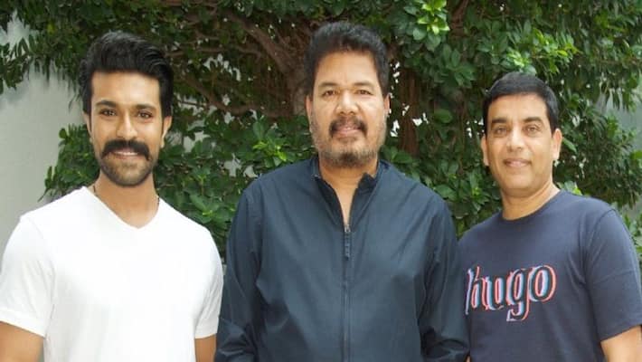 ramcharan teja visit shankar house he give the treat ramcharan teja visit shankar house he give the treat