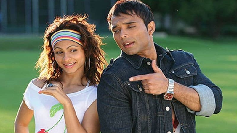 बात तनीषा के करियर की करें तो उन्होंने हिंदी के अलावा तमिल और तेलुगु फिल्मों में भी काम किया है, लेकिन वह लोगों के दिलों में जगह बनाने में सफल नहीं हो पाईं। तनीषा ने नील एन निक्की, सरकार, टैंगो चार्ली, वन टू थ्री, सरकार राज जैसी फिल्मों में काम किया।