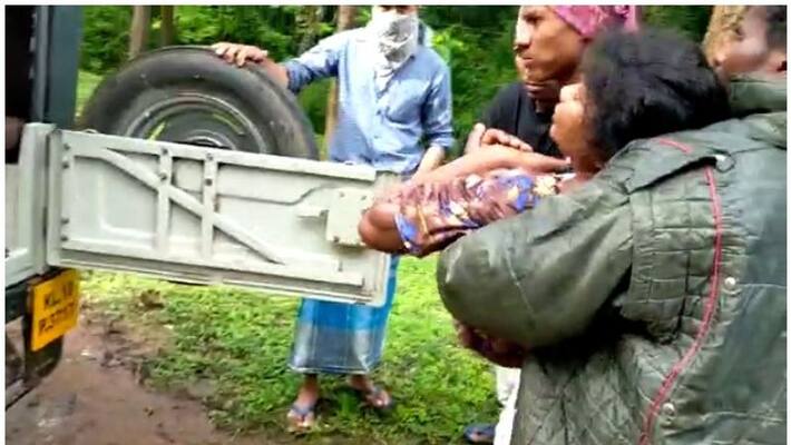 There is no proper road facility; The tribal woman, who was rushed to hospital a day late, died There is no proper road facility; The tribal woman, who was rushed to hospital a day late, died