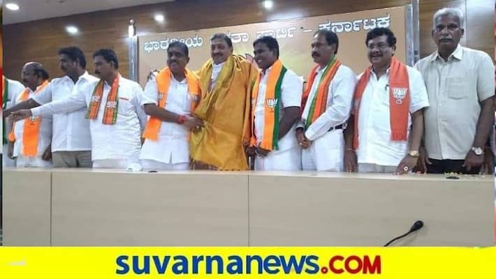 Puducherry BJP felicitates incharge nirmal kumar Surana snr Puducherry BJP felicitates incharge nirmal kumar Surana snr