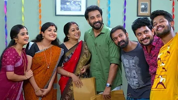 serial santhwanam successfully completed two hundred episodes serial santhwanam successfully completed two hundred episodes