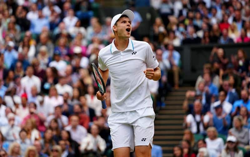 Wimbledon 2021: Hubert Hurkacz stun Roger Federer to reach semis, Novak Djokovic marches on-ayh