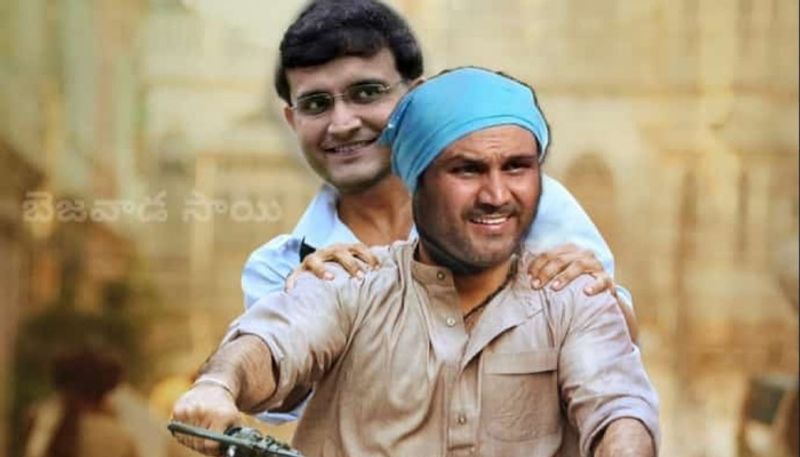 బెజవాడ సాయి అనే తెలుగు కుర్రాడు ఎడిట్ చేసిన ఈ పిక్ను సోషల్ మీడయాలో పోస్ట్ చేసిన సెహ్వాగ్... ‘దాదా బండి మీద సవారి చేశా, దాదాతో కలిసి ప్రయాణించా. దాదా కెప్టెన్సీలో ఆడిన ఐదేళ్లు నా కెరీర్లో మధుర క్షణాలు’ అంటూ కాప్షన్ ఇచ్చాడు...