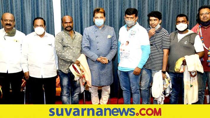 Hedaradiru O manase kannada corona song release vcs Hedaradiru O manase kannada corona song release vcs