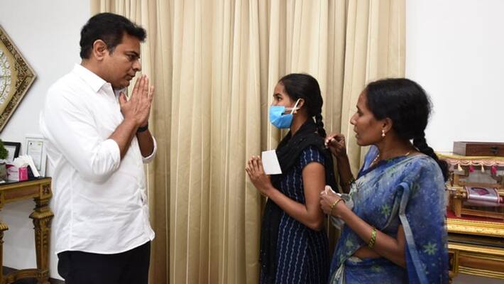 minister ktr helps to ishvarya reddy famiy who commited suicide at delhi ksp minister ktr helps to ishvarya reddy famiy who commited suicide at delhi ksp