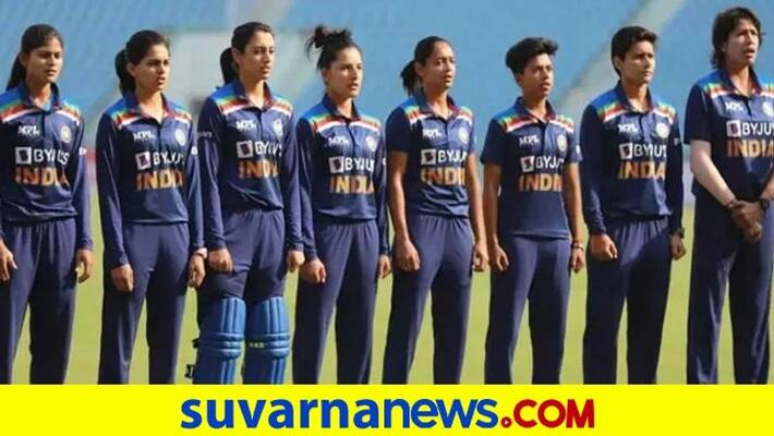 Harmanpreet Kaur Led Indian Womens Cricket Team Take on England in Series Decider Encounter at Chelmsford kvn Harmanpreet Kaur Led Indian Womens Cricket Team Take on England in Series Decider Encounter at Chelmsford kvn
