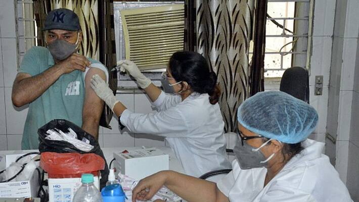 Eleven Crore 2nd Doses Overdue Worried Centre Calls Meeting With State Health Ministers on Wednesday Eleven Crore 2nd Doses Overdue Worried Centre Calls Meeting With State Health Ministers on Wednesday