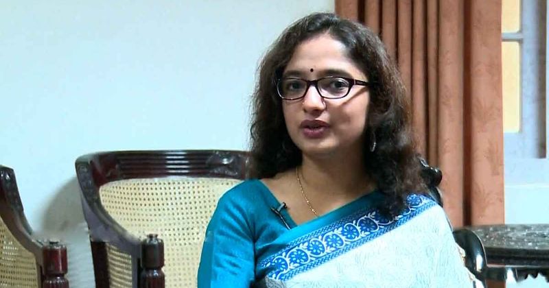 ഡോ.ദിവ്യ എസ് അയ്യര് ഐഎഎസ് - പത്തനംതിട്ട ജില്ലാ കലക്ടര് 